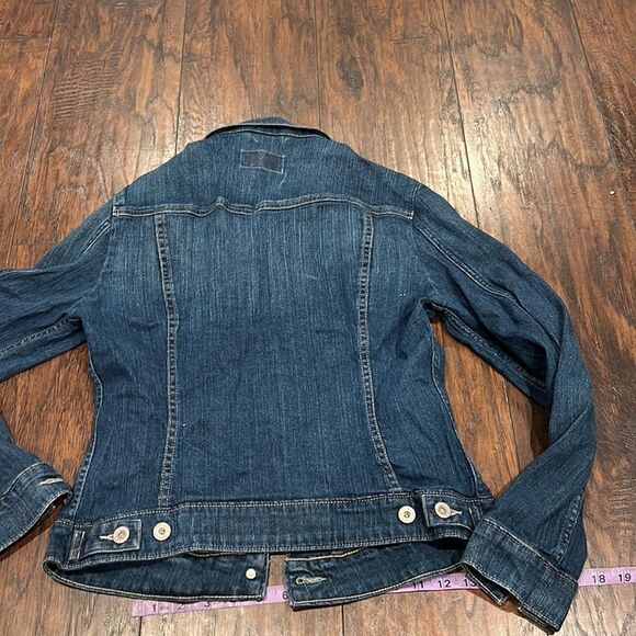 Women's Levi's® Original Trucker Jean Jacket size M red tab - Picture 8 of 8